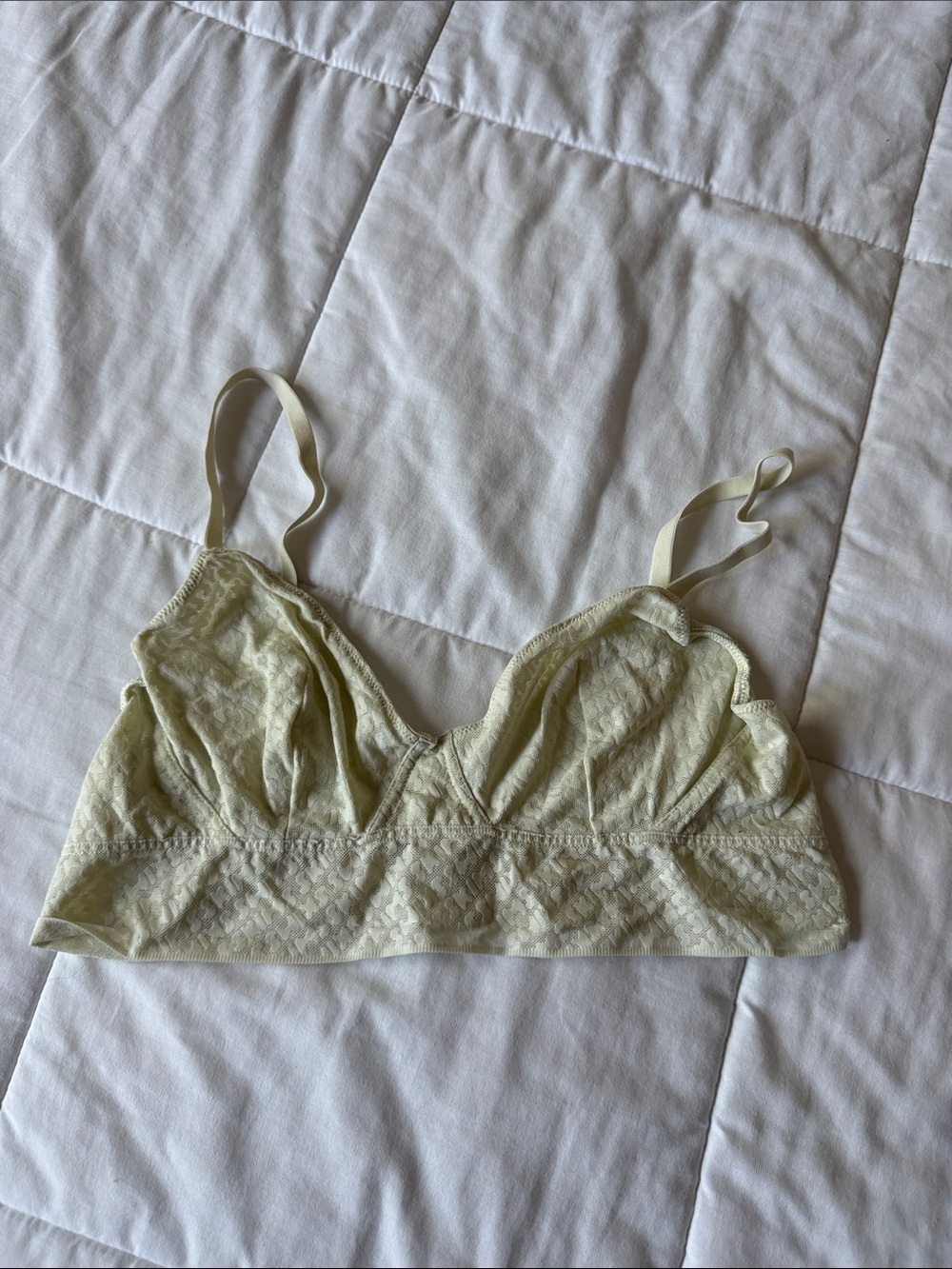 SKIMS Pale Yellow Lace Bralette